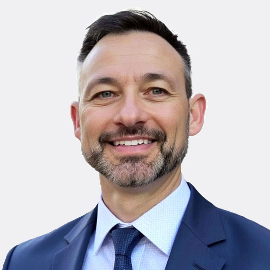 Andreas Bader headshot